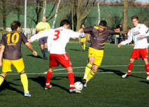 Moosmayer sichert knappen Heimerfolg