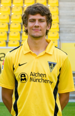 16  Florian Müller