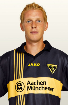 16  Marius Ebbers