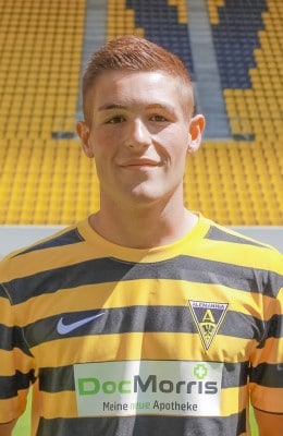 19  Tim Lünenbach