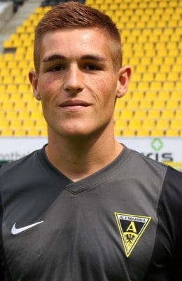 19  Tim Lünenbach