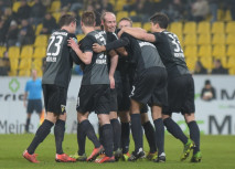 Ungefährdeter Einzug ins Halbfinale