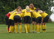 Damen: Unentschieden gegen Bayer 04