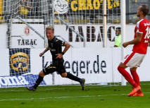 Aachen siegt im Westschlager