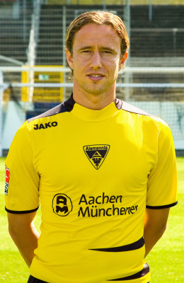 23  Laurentiu A. Reghecampf