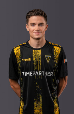 27  Marcel Damaschek