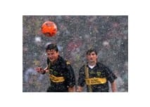 Alex Klitzpera schießt Alemannia zum Sieg