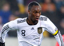 Marco Höger geht, Reinhold Yabo kommt