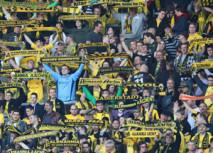 Gemeinsam zum Klassenerhalt: Tickets für 10 Euro