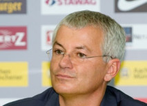 Präsidium regt Satzungsänderung an