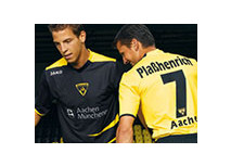 Die neuen Alemannia-Trikots sind da!