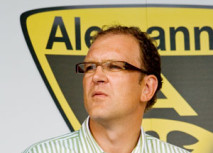 Schmadtke zu Gast im DSF-Doppelpass