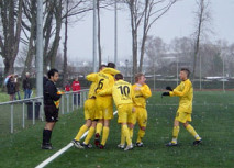 U17: Klarer Sieg nach mühevollem Spiel