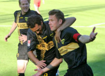 Alemannia landet den dritten Heimsieg der Saison