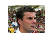 Hecking erhält die Freigabe