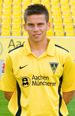 7  Zoltán Stieber