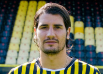 Muskelfaserriss bei Cristian Fiel