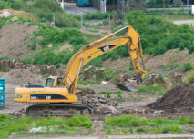 Arbeiten auf dem Baufeld laufen