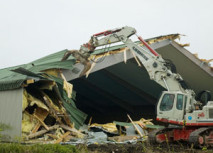 Abriss der Tennishalle hat begonnen