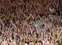 Eröffnungsspiel: Tageskartenverkauf startet