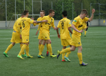 U19 bleibt dem Tabellenführer auf den Fersen