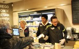 Alemannia-Kicker überzeugen im HIT Markt