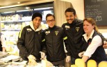 Alemannia-Kicker überzeugen im HIT Markt