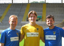 Kevin Behrens unterschreibt am Tivoli