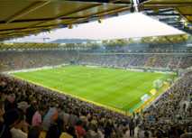 Dauerkarten-Besitzer bestimmen Eintrittspreis