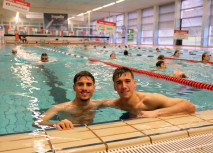 Schwimmen für den guten Zweck 