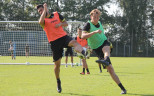 Die Sonne strahlt beim Trainingsstart