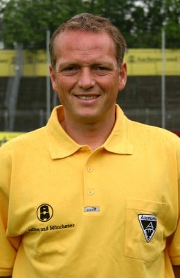  Dirk Bremser