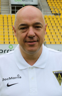  Dr. Alexander Mauckner