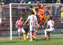 Trotz Führung unterlegen