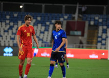 Faton Ademi für die U21 des Kosovo im Einsatz