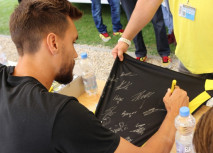 Autogrammstunde auf dem Weihnachtsmarkt in Alsdorf 