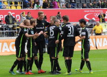 Alemannia zwingt Viktoria in die Knie