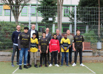 Die nächste Generation trägt schwarz und gelb