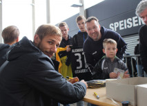 Spieler und Fans stimmen sich auf neue Saison ein