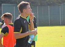 Die Sonne strahlt beim Trainingsstart