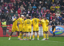 Scepanik und Gaudino sichern dritten Sieg am Stück