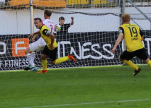 Alemannia belohnt sich spät