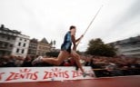 Lavillenie  gewinnt das NetAachen-Domspringen