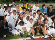 U17 holt den Mittelrheinpokal