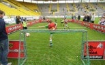 Real Football Boys siegen beim Media Markt Schulturnier