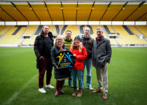 Alemannia spendet 1.500 Euro an die Inklusionsgruppe „No Limits“