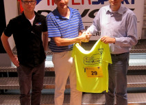 Startnummernausgabe für den Tivoli-Lauf