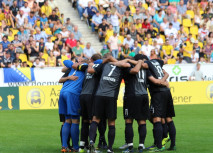 Herausforderung mit den Fans im Rücken bestehen