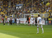 2:2-Unentschieden im intensiven Nachbarschaftsduell