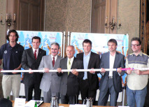 Stabhochsprungelite zu Gast in Aachen